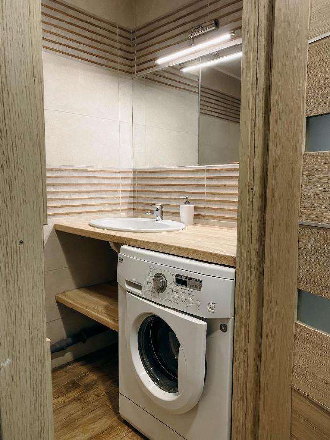 Апартаменти В Центрі Міста Ternopil Luaran gambar